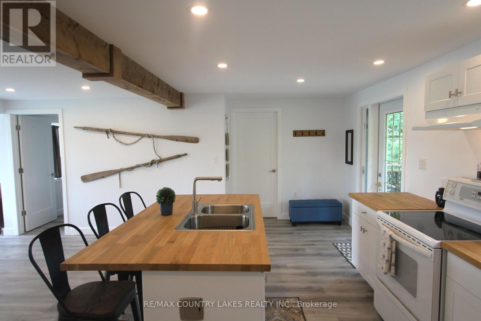 129 Mcguire Beach Road, Kawartha Lakes, Ontario  K0M 2B0 - Photo 12 - X13728058