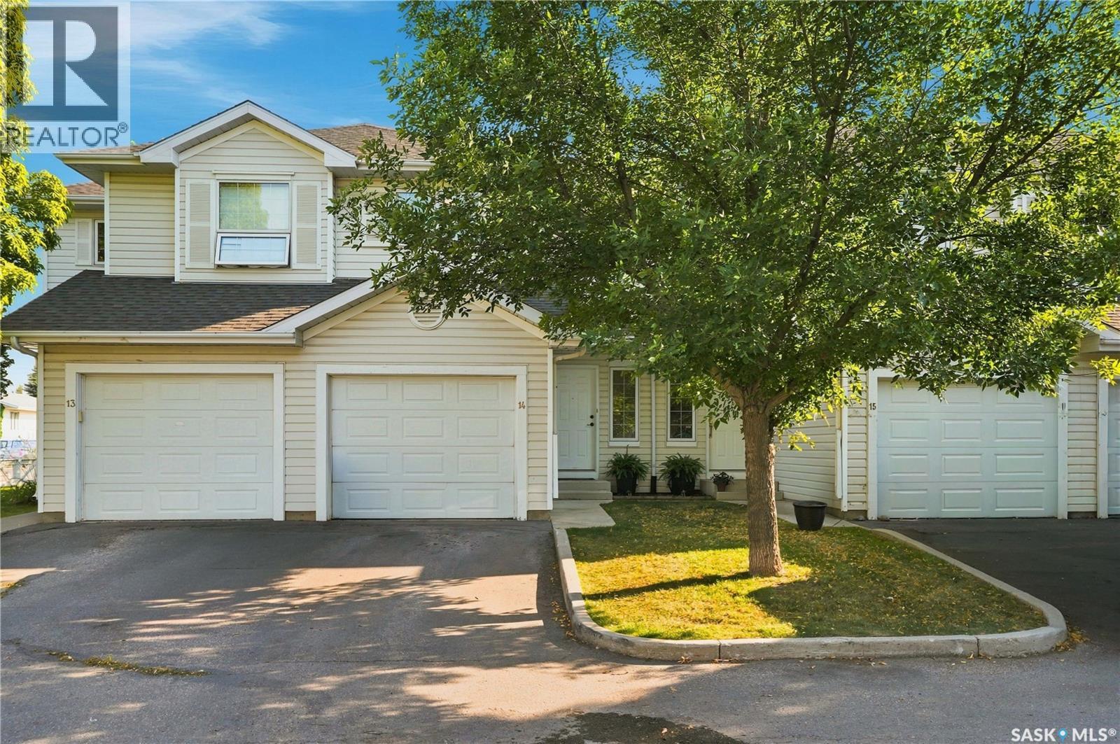 14 110 Keevil Crescent, Saskatoon, Saskatchewan  S7N 4N8 - Photo 1 - SK047072