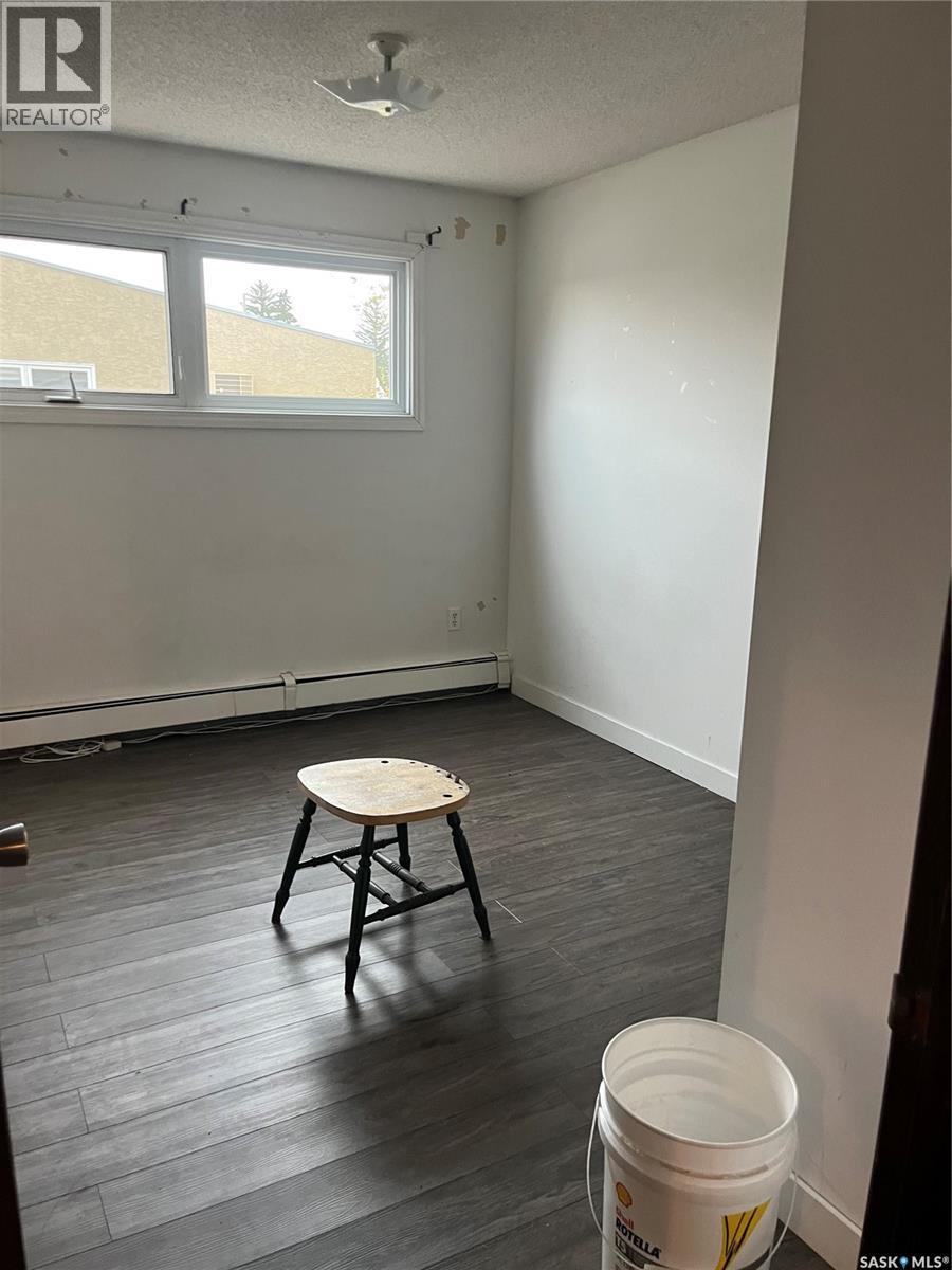 250 Home Street W, Moose Jaw, Saskatchewan  S6H 7H8 - Photo 37 - SK047059