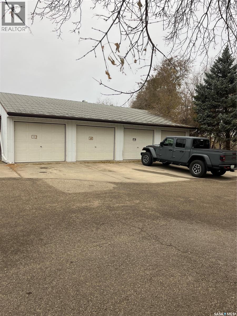 250 Home Street W, Moose Jaw, Saskatchewan  S6H 7H8 - Photo 47 - SK047059