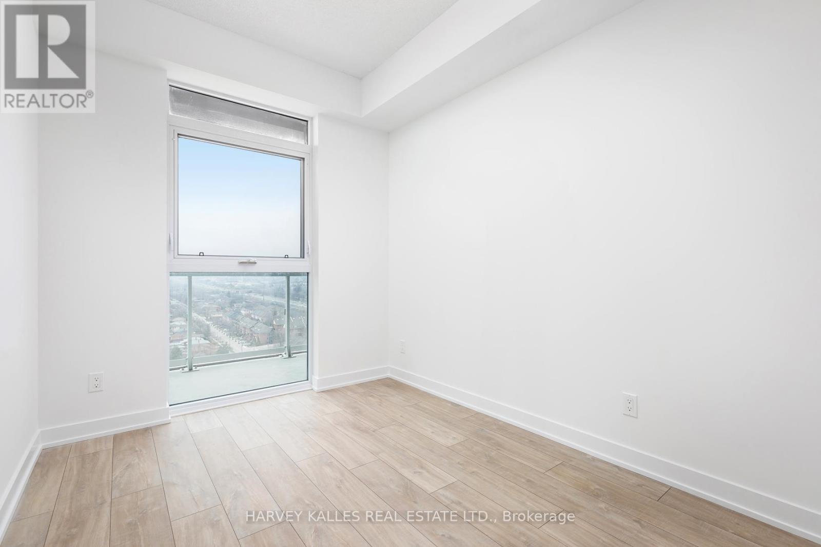 2008 - 251 Manitoba Street, Toronto, Ontario  M8Y 0C7 - Photo 12 - W13728128