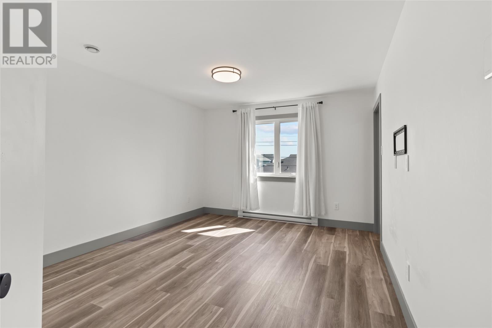 24 Mercury Drive, Paradise — photo 13