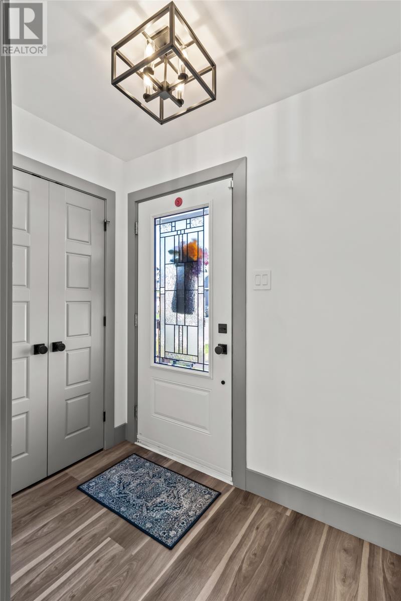24 Mercury Drive, Paradise — photo 3