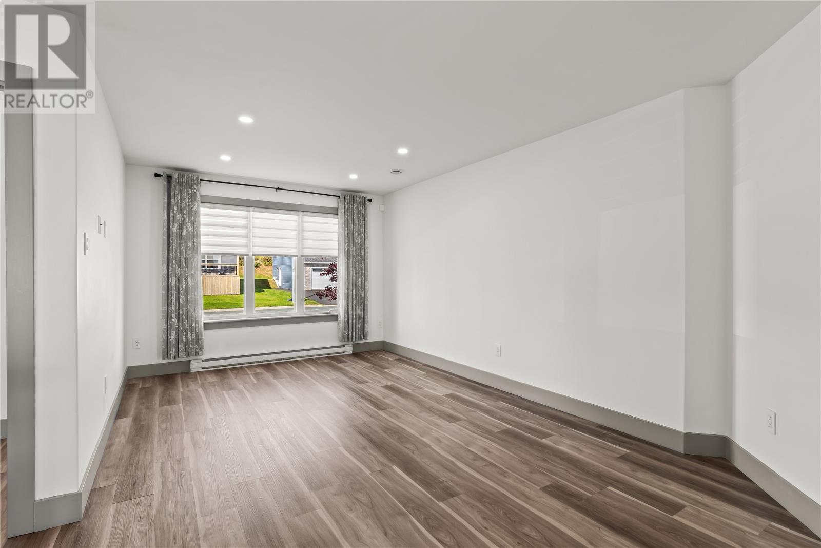 24 Mercury Drive, Paradise — photo 4