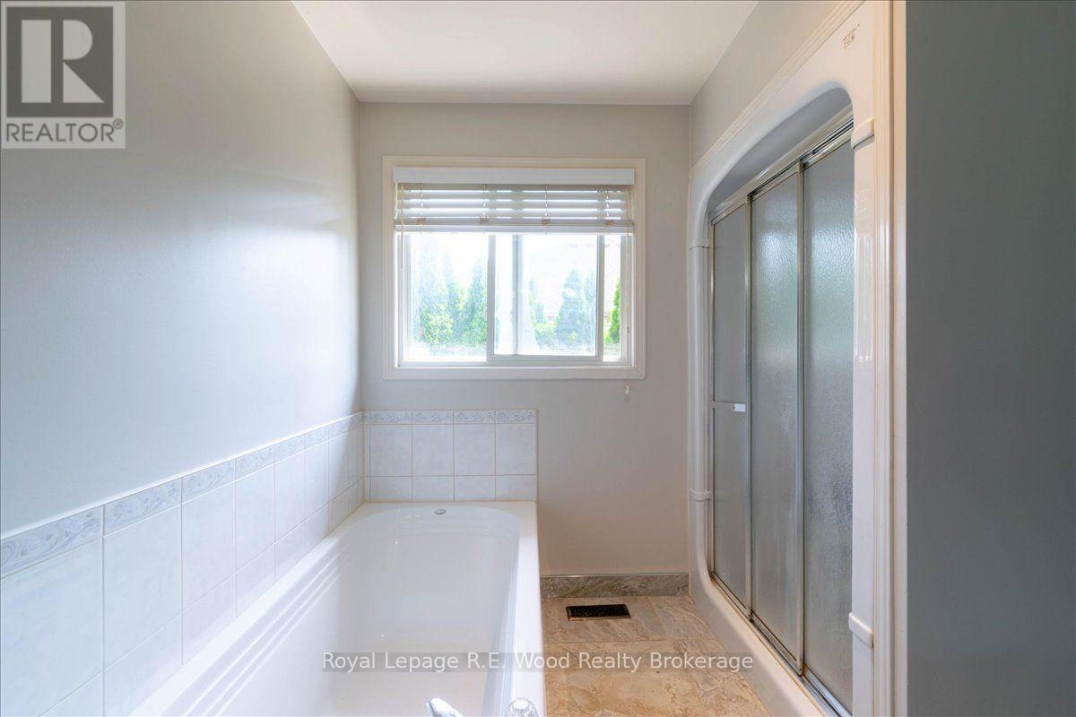 2 Oriole Crescent, Woodstock, Ontario  N4T 1T1 - Photo 18 - X13728190