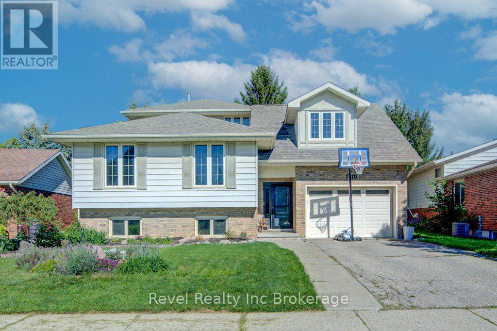 1119 MOHAWK STREET, Woodstock, Ontario