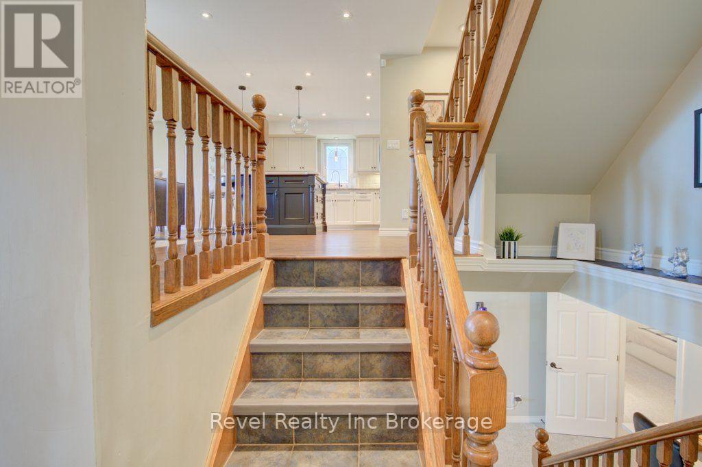 1119 Mohawk Street, Woodstock, Ontario  N4T 1A6 - Photo 5 - X13728272