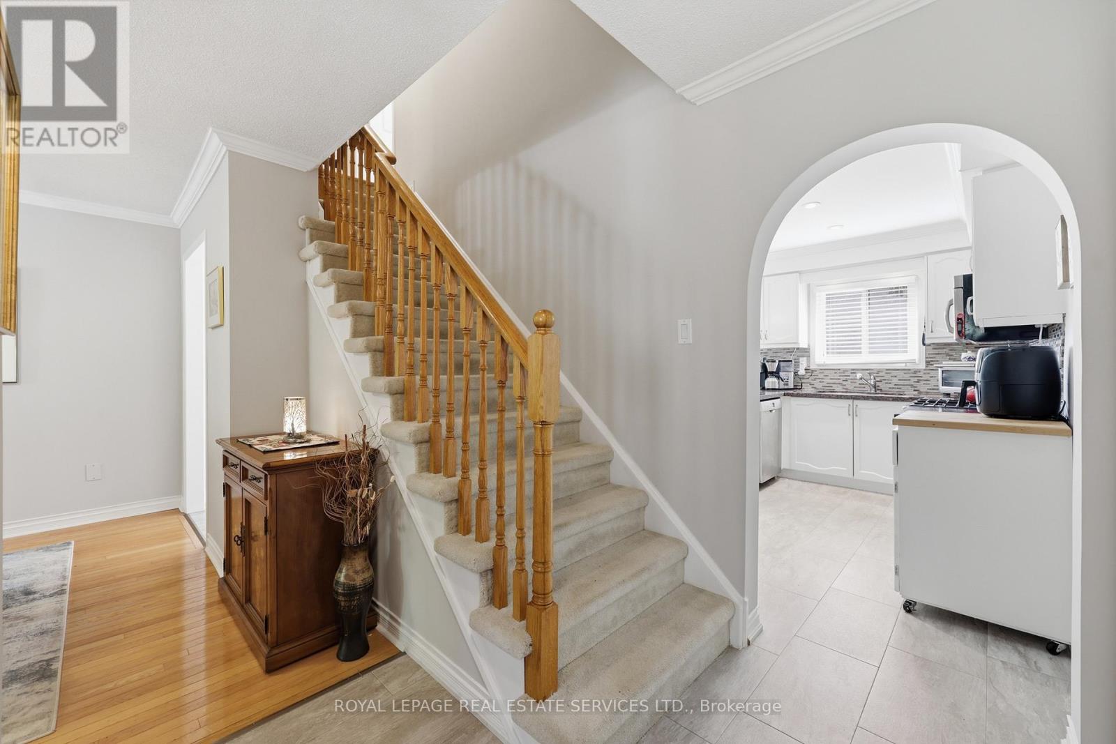 1118 Glen Valley Road, Oakville, Ontario  L6M 3K8 - Photo 14 - W13207850