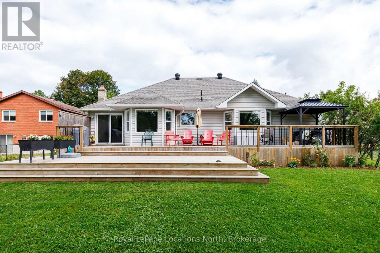 277 Christopher Street, Clearview (Stayner), Ontario  L0M 1S0 - Photo 35 - S13728264
