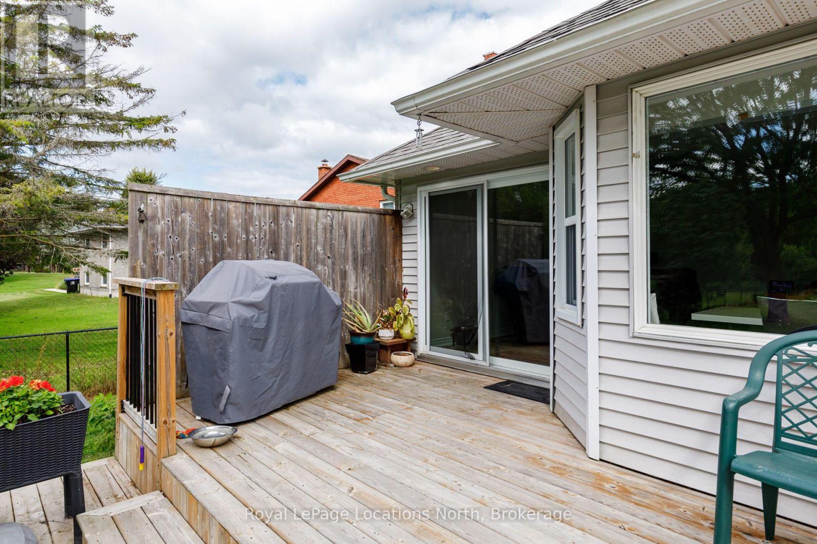 277 Christopher Street, Clearview (Stayner), Ontario  L0M 1S0 - Photo 36 - S13728264