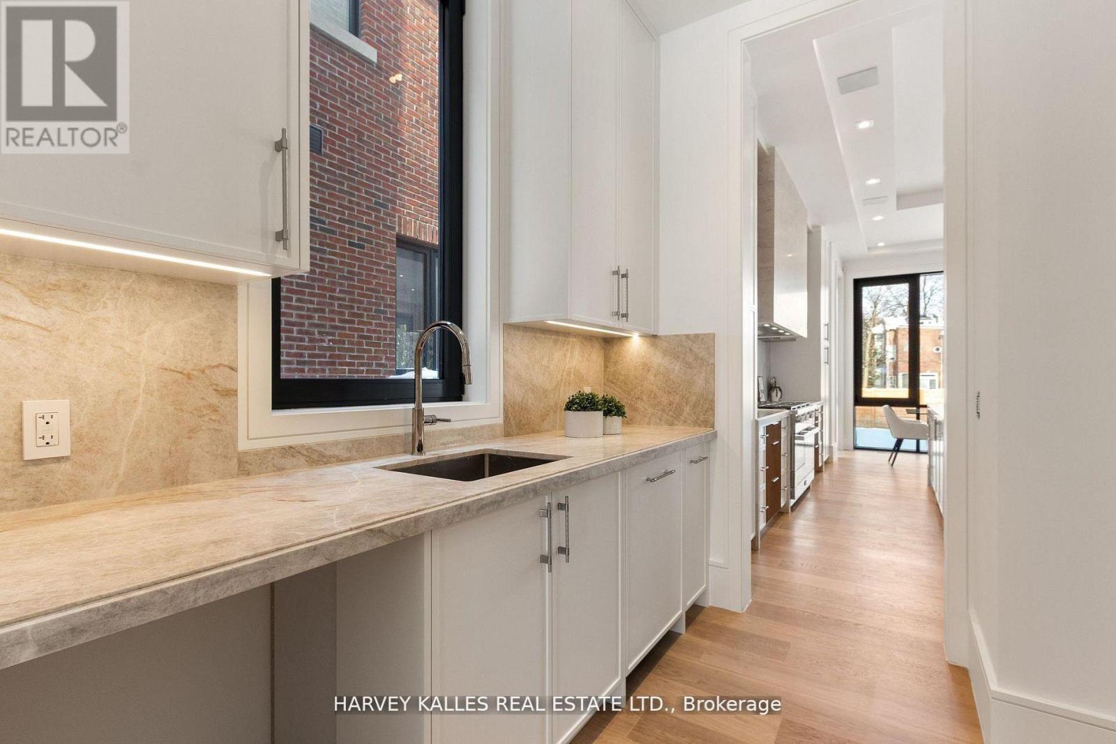 370 Glengrove Avenue W, Toronto, Ontario  M5N 1W5 - Photo 18 - C13728156