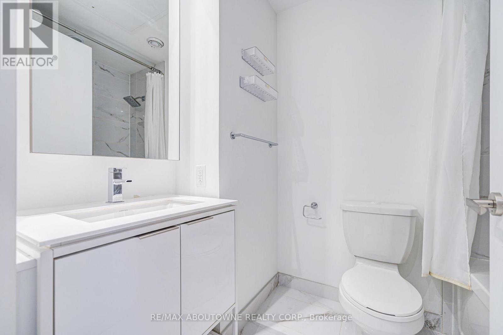 2905 - 77 Shuter Street, Toronto, Ontario  M5B 1B2 - Photo 12 - C13728158