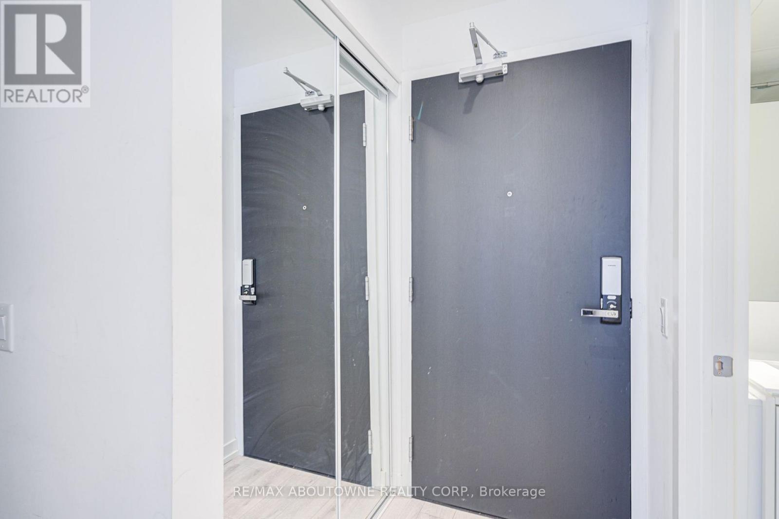 2905 - 77 Shuter Street, Toronto, Ontario  M5B 1B2 - Photo 13 - C13728158
