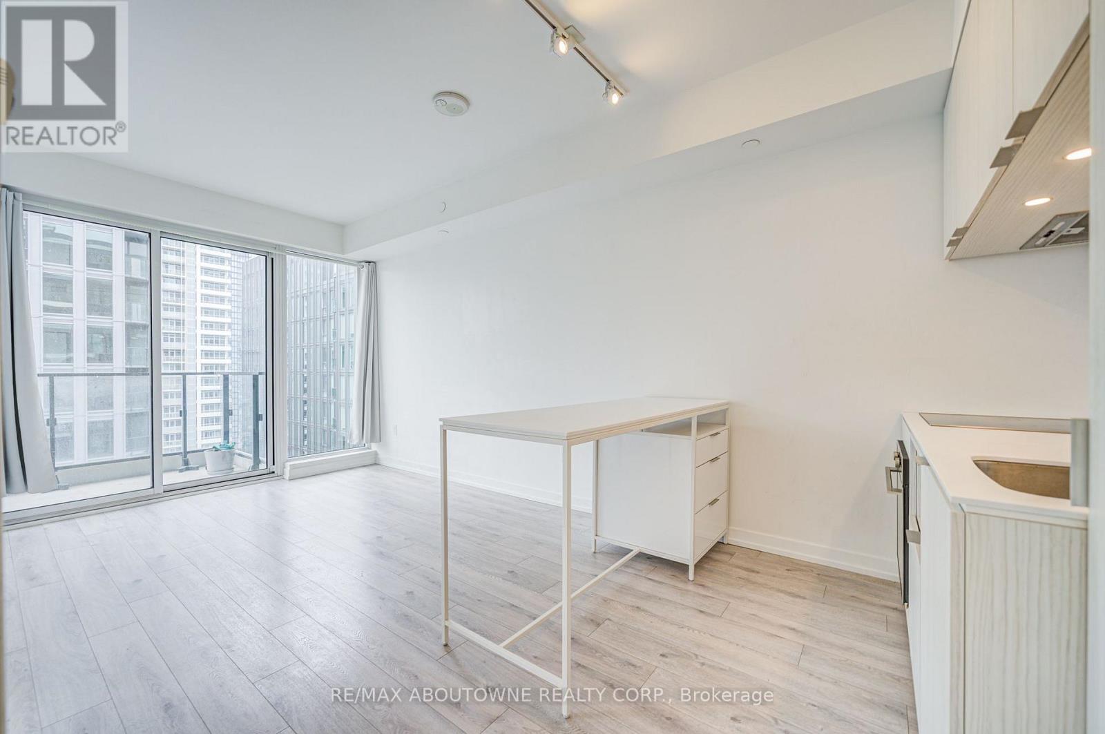 2905 - 77 Shuter Street, Toronto, Ontario  M5B 1B2 - Photo 21 - C13728158
