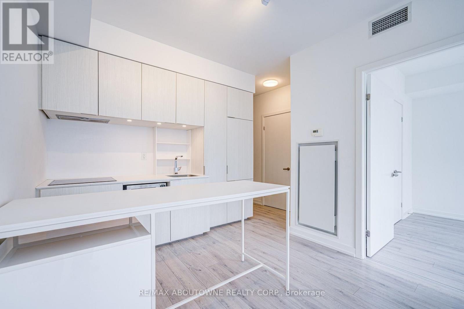 2905 - 77 Shuter Street, Toronto, Ontario  M5B 1B2 - Photo 25 - C13728158