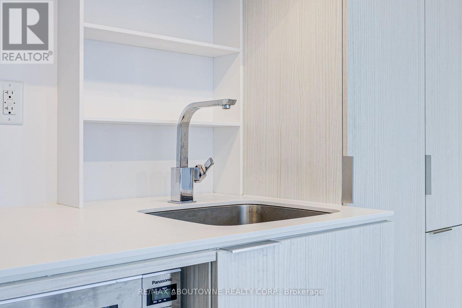 2905 - 77 Shuter Street, Toronto, Ontario  M5B 1B2 - Photo 27 - C13728158