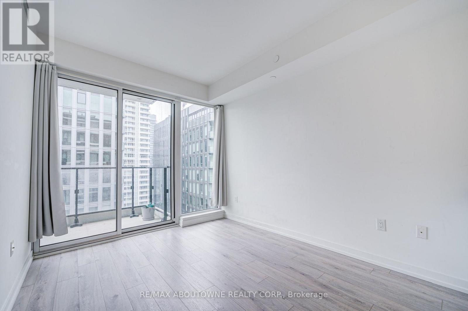 2905 - 77 Shuter Street, Toronto, Ontario  M5B 1B2 - Photo 29 - C13728158