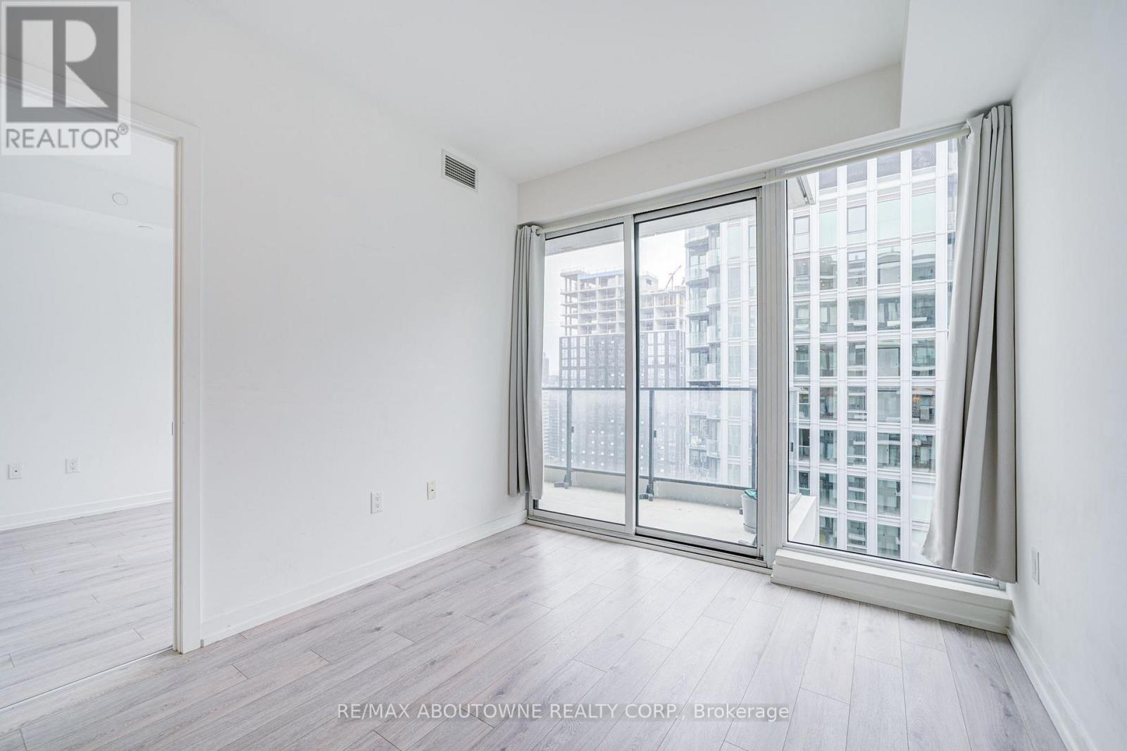 2905 - 77 Shuter Street, Toronto, Ontario  M5B 1B2 - Photo 31 - C13728158