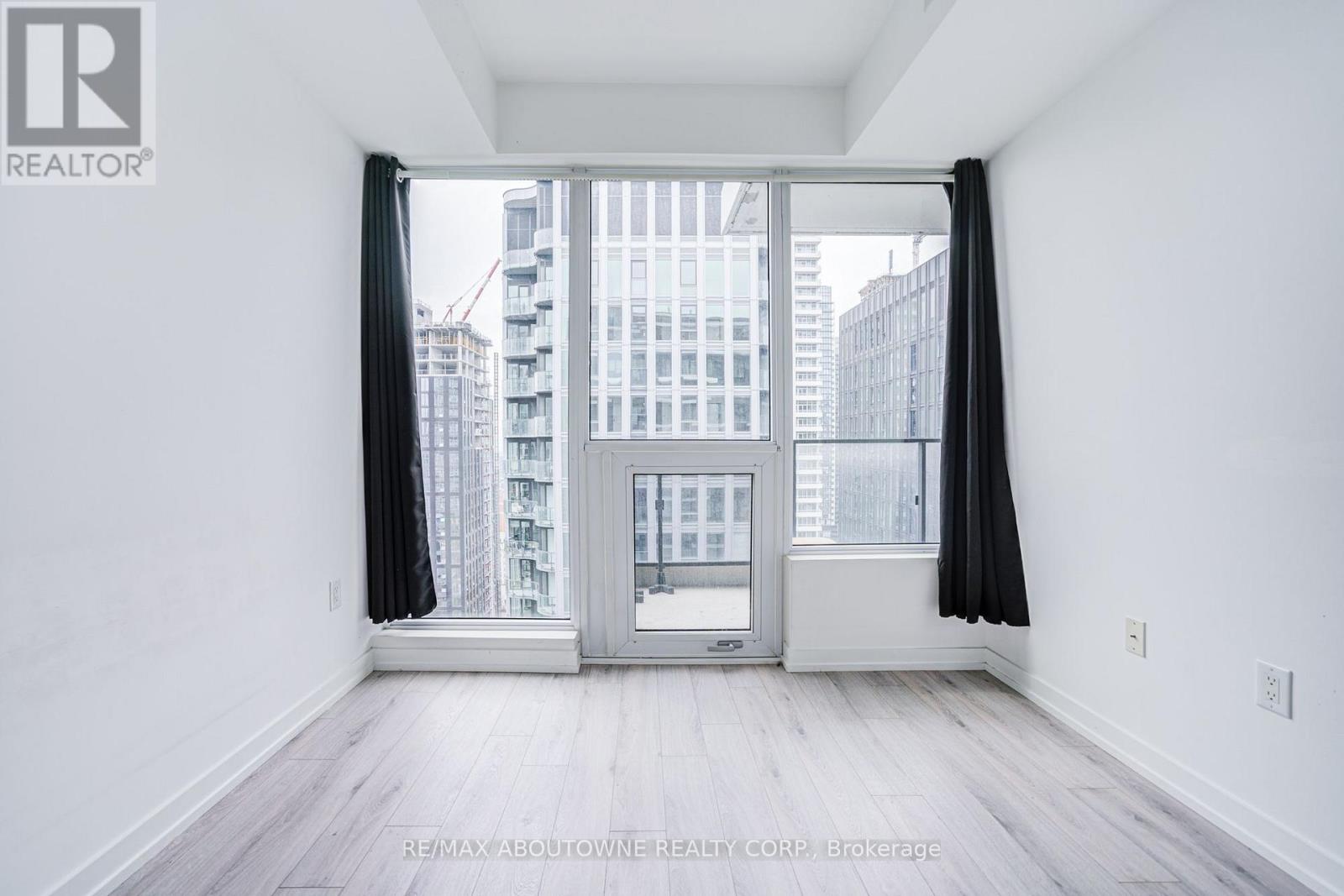 2905 - 77 Shuter Street, Toronto, Ontario  M5B 1B2 - Photo 34 - C13728158