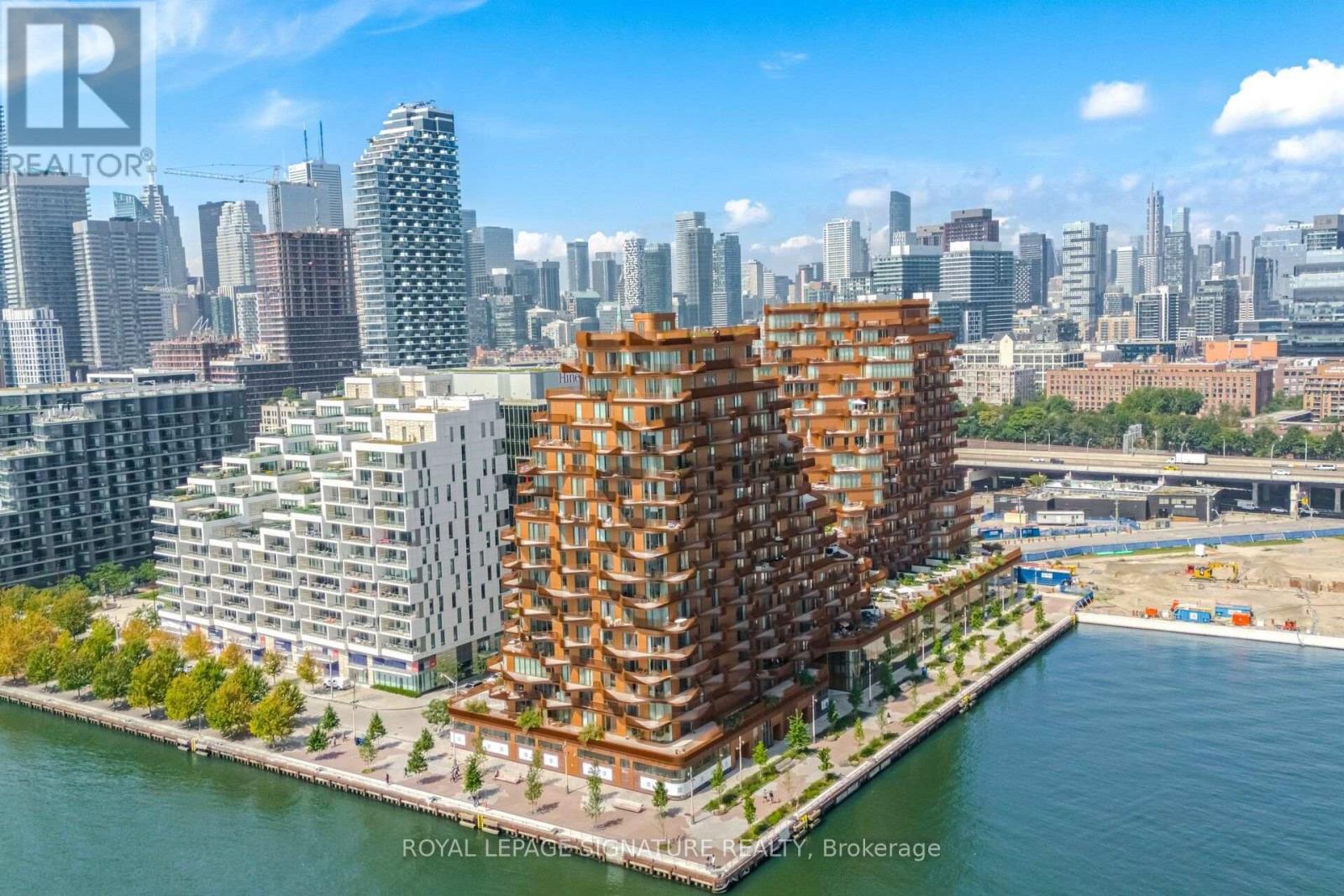 411 - 155 Merchant's Wharf Street W, Toronto, Ontario  M5A 0Y4 - Photo 3 - C13728194