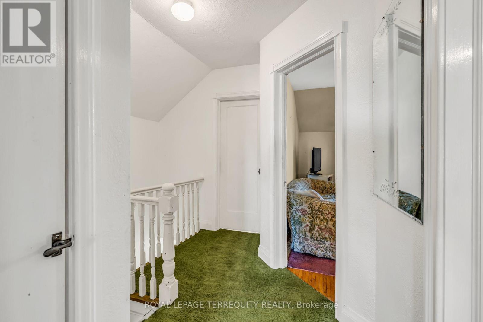 391 Sutherland Drive, Toronto, Ontario  M4G 1K1 - Photo 16 - C13728200