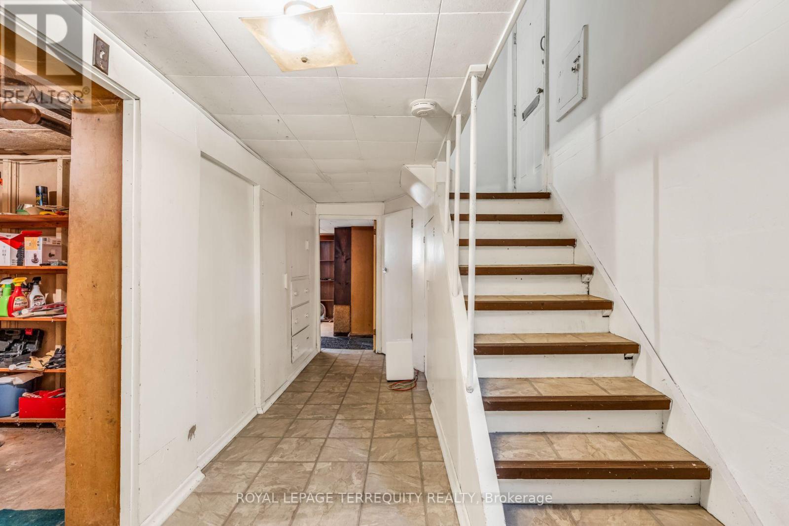 391 Sutherland Drive, Toronto, Ontario  M4G 1K1 - Photo 24 - C13728200