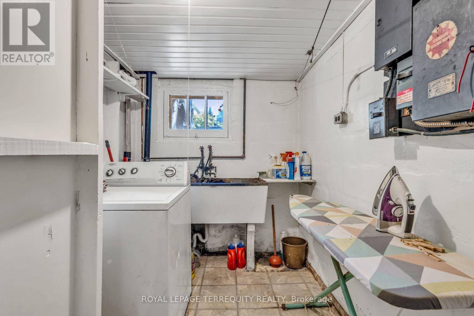391 Sutherland Drive, Toronto, Ontario  M4G 1K1 - Photo 26 - C13728200