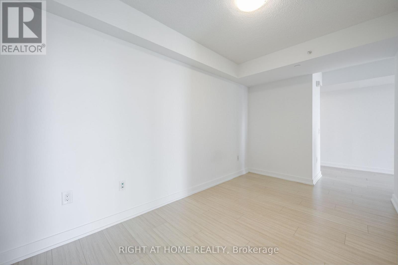 902 - 85 Queens Wharf Road, Toronto, Ontario  M5V 0J9 - Photo 15 - C13728248