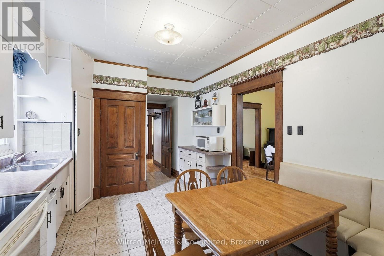 219 Victoria Street S, Arran-Elderslie, Ontario  N0G 2N0 - Photo 16 - X13728192