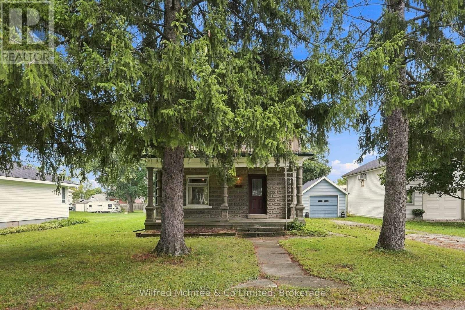 219 Victoria Street S, Arran-Elderslie, Ontario  N0G 2N0 - Photo 3 - X13728192