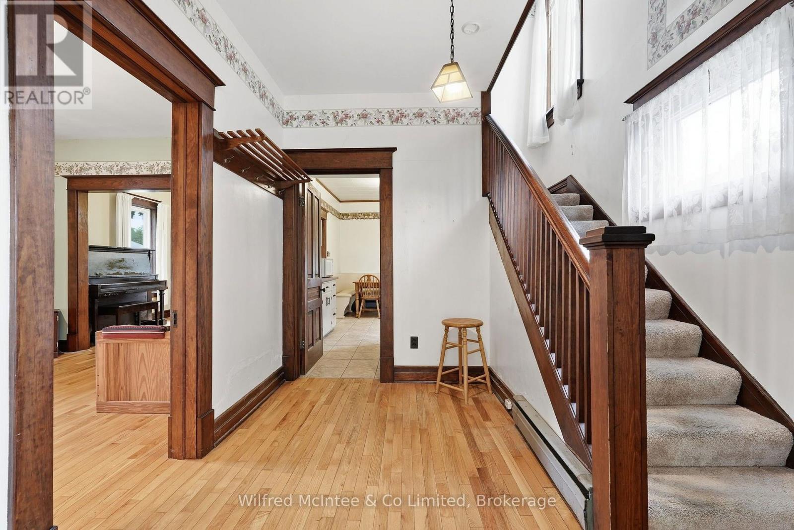 219 Victoria Street S, Arran-Elderslie, Ontario  N0G 2N0 - Photo 7 - X13728192