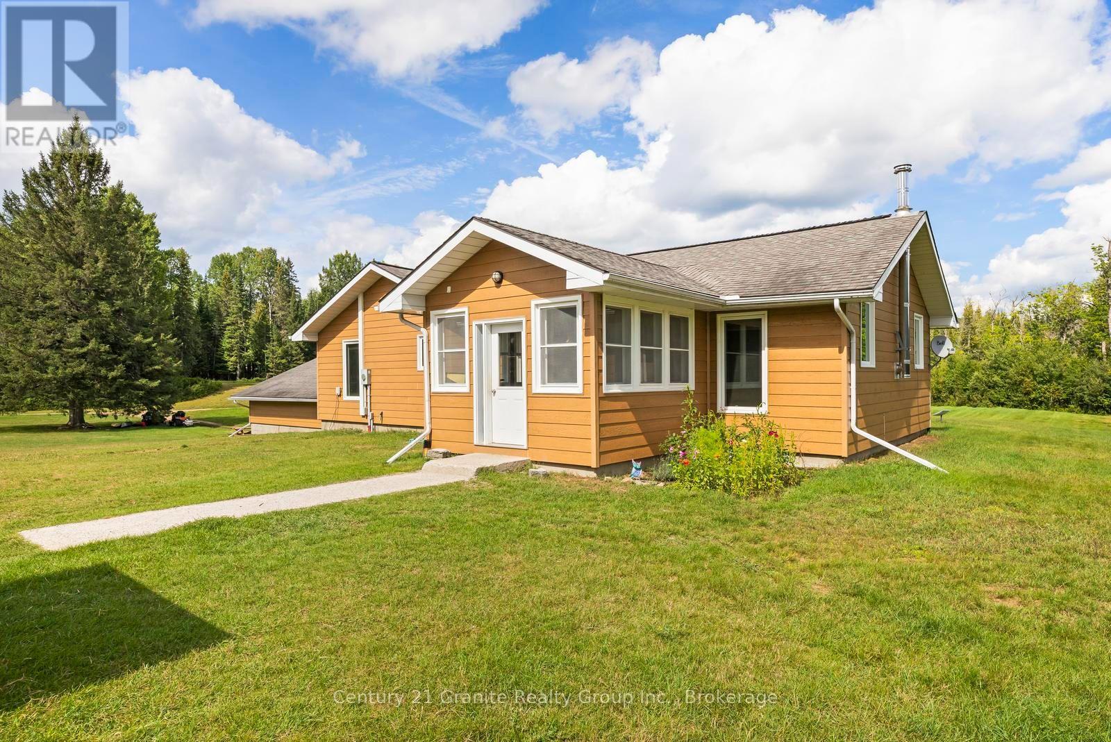 573 Browns Road, Brudenell, Ontario  K0L 1G0 - Photo 2 - X13728234