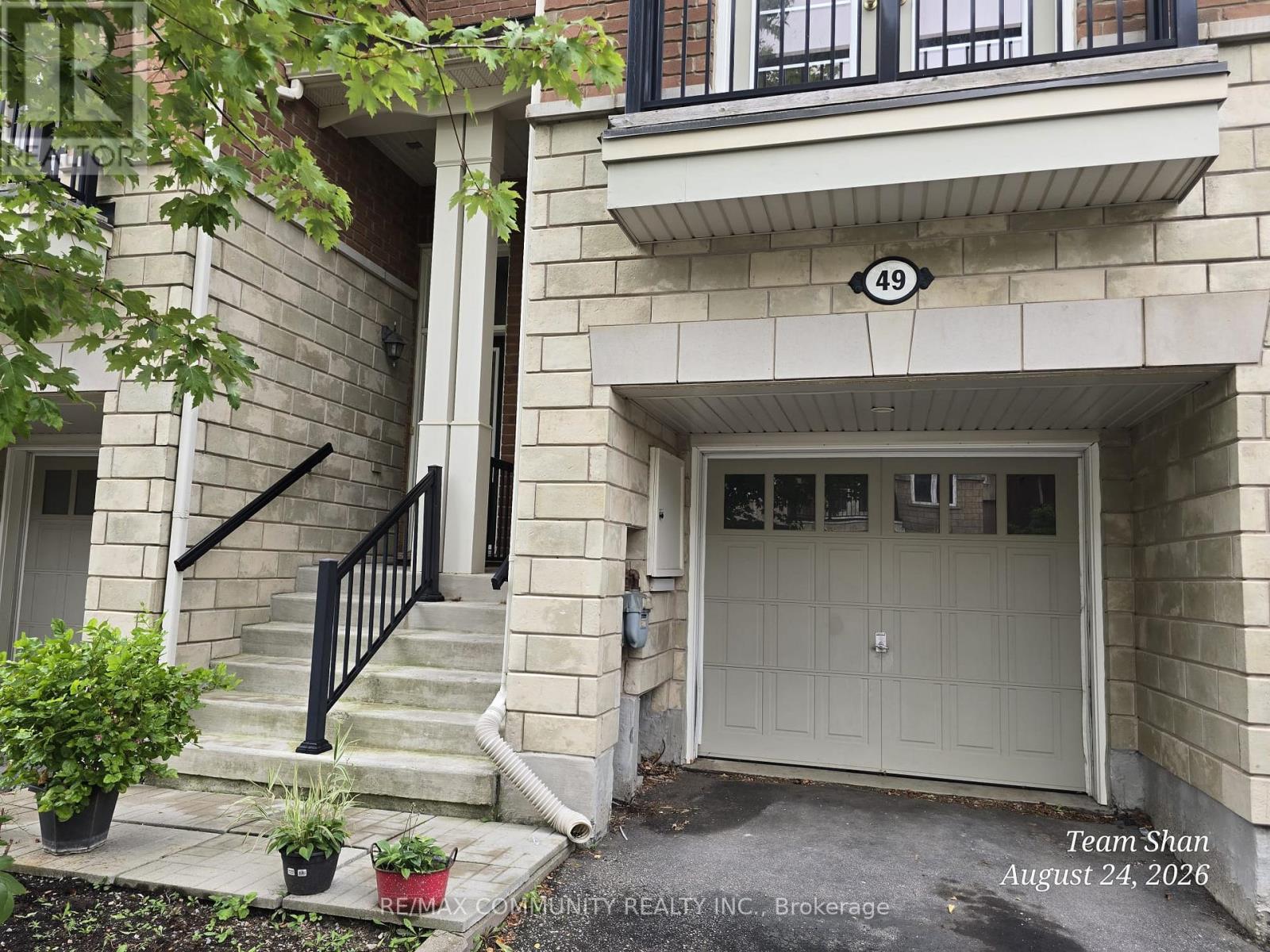 49 Ferguson Street, Toronto, Ontario  M1L 0C9 - Photo 3 - E13728286
