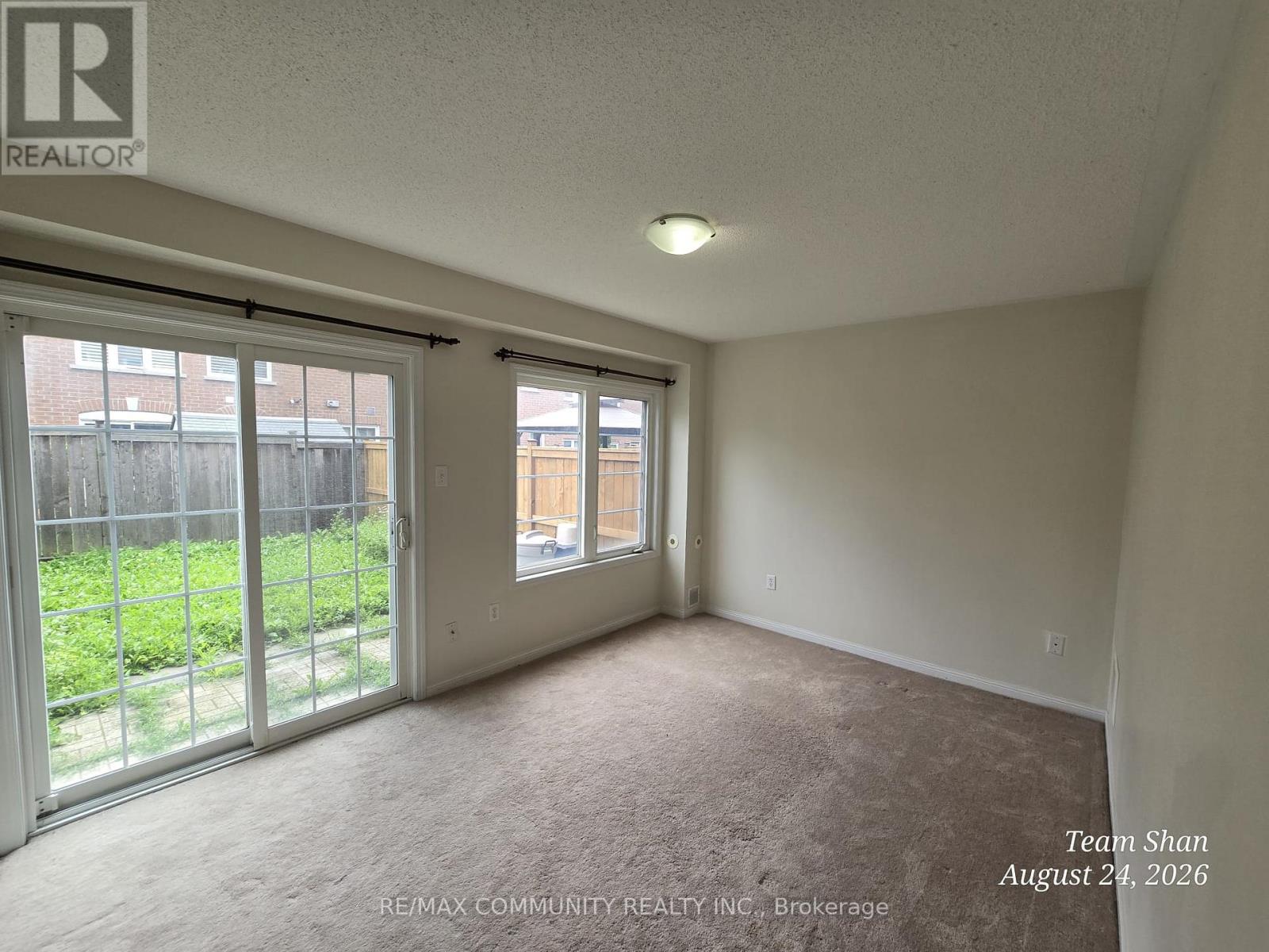 49 Ferguson Street, Toronto, Ontario  M1L 0C9 - Photo 7 - E13728286