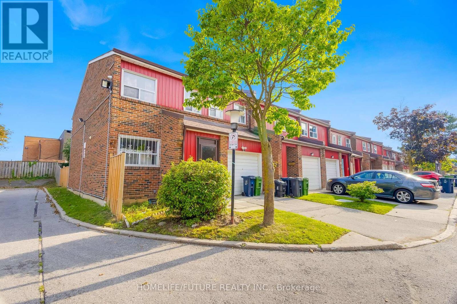 174 - 124 Dusay Place, Toronto, Ontario  M1W 2N2 - Photo 3 - E13728328