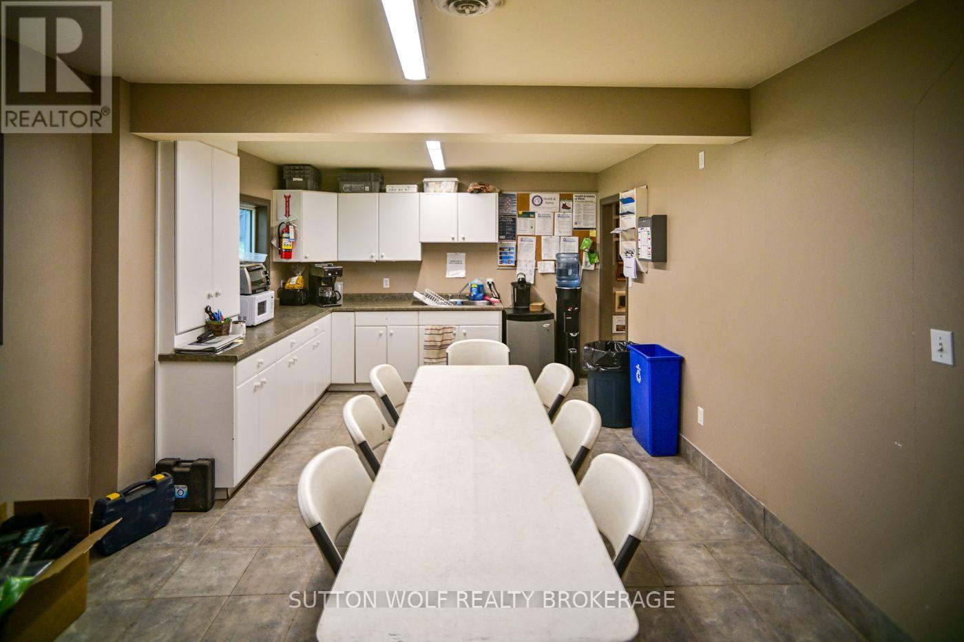2234 Egremont Drive, Adelaide Metcalfe, Ontario  N7G 3H6 - Photo 22 - X13728212