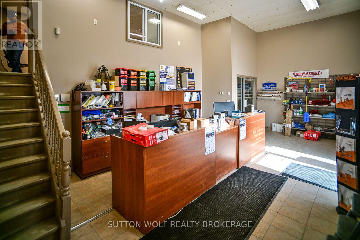 2234 Egremont Drive, Adelaide Metcalfe, Ontario  N7G 3H6 - Photo 23 - X13728212