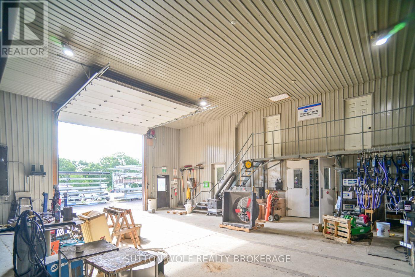2234 Egremont Drive, Adelaide Metcalfe, Ontario  N7G 3H6 - Photo 36 - X13728212