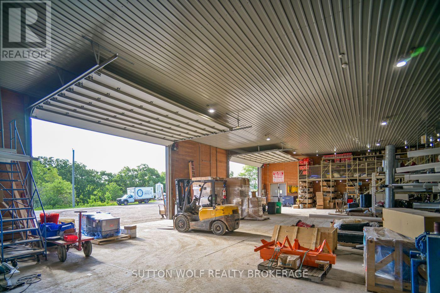 2234 Egremont Drive, Adelaide Metcalfe, Ontario  N7G 3H6 - Photo 41 - X13728212