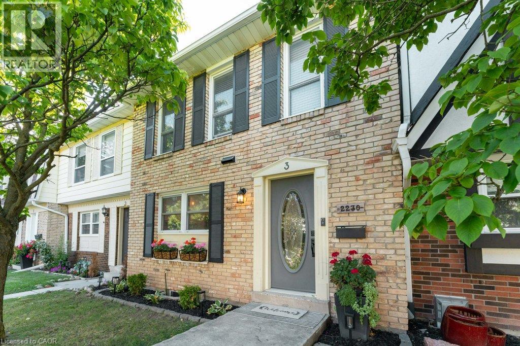 2230 Upper Middle Road Unit# 3, Burlington, Ontario  L7P 2Z9 - Photo 4 - 40859505
