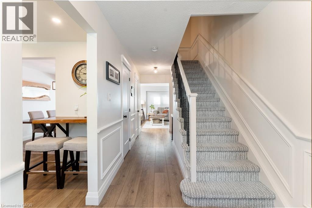 2230 Upper Middle Road Unit# 3, Burlington, Ontario  L7P 2Z9 - Photo 6 - 40859505