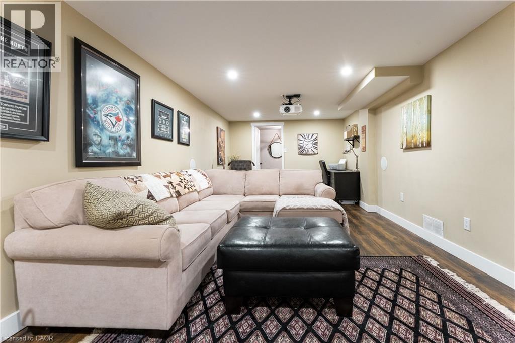 2230 Upper Middle Road Unit# 3, Burlington, Ontario  L7P 2Z9 - Photo 23 - 40859505