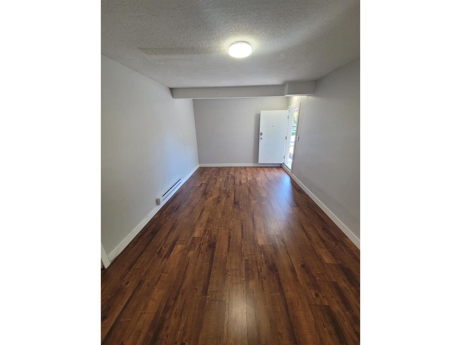 Lower 4749 207a Street, Langdale, British Columbia  V3A 6W5 - Photo 10 - R3159980