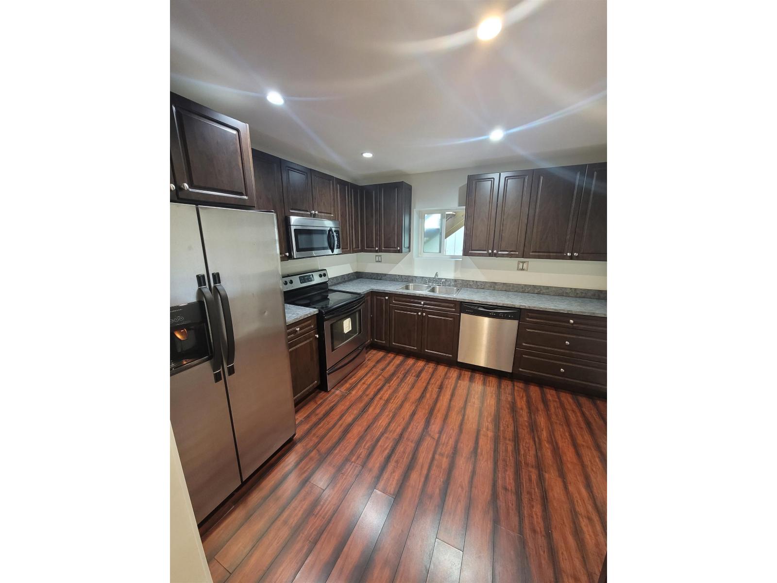 Lower 4749 207a Street, Langdale, British Columbia  V3A 6W5 - Photo 4 - R3159980