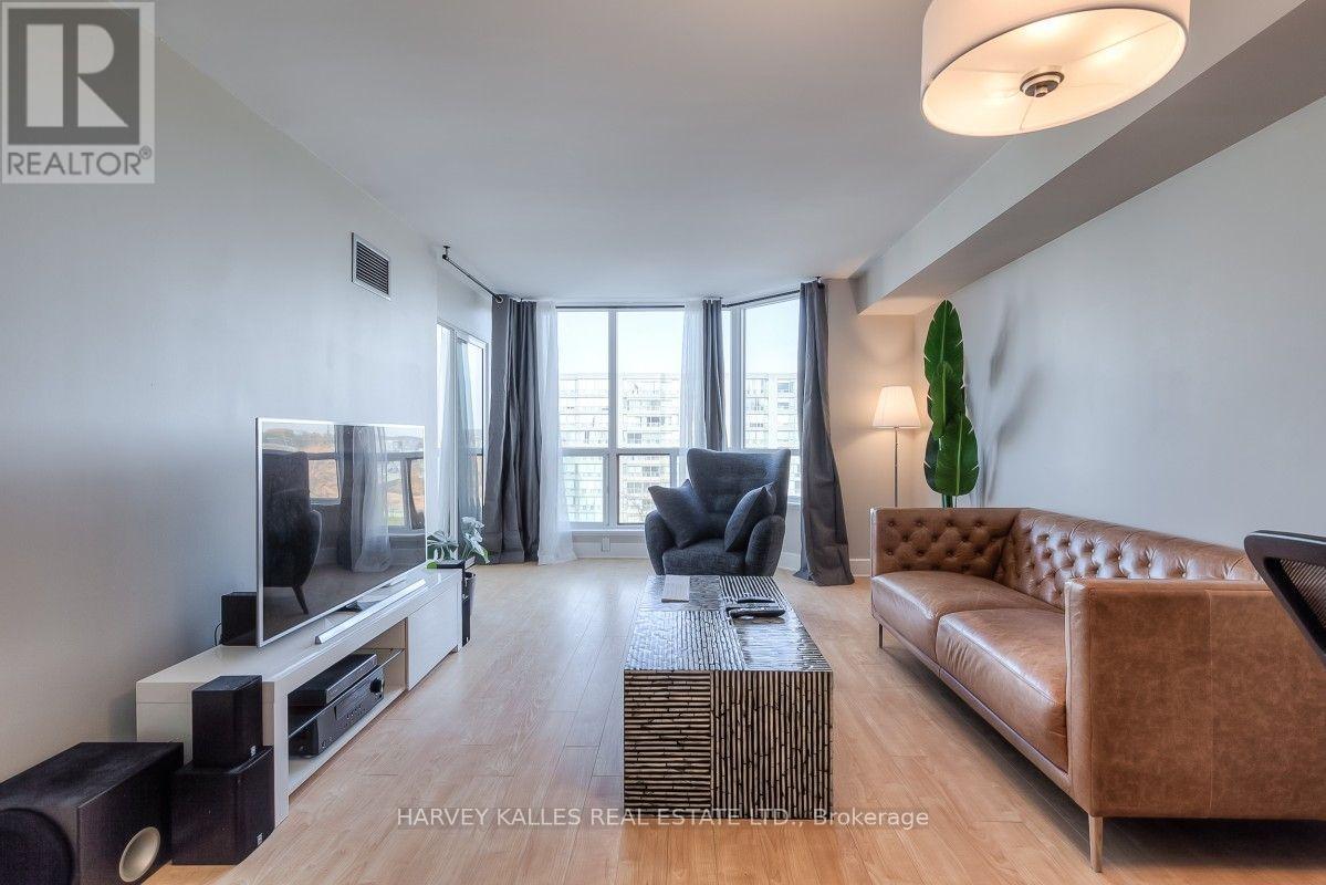 710 - 175 Cedar Avenue, Richmond Hill, Ontario  L4C 9V3 - Photo 1 - N13728240