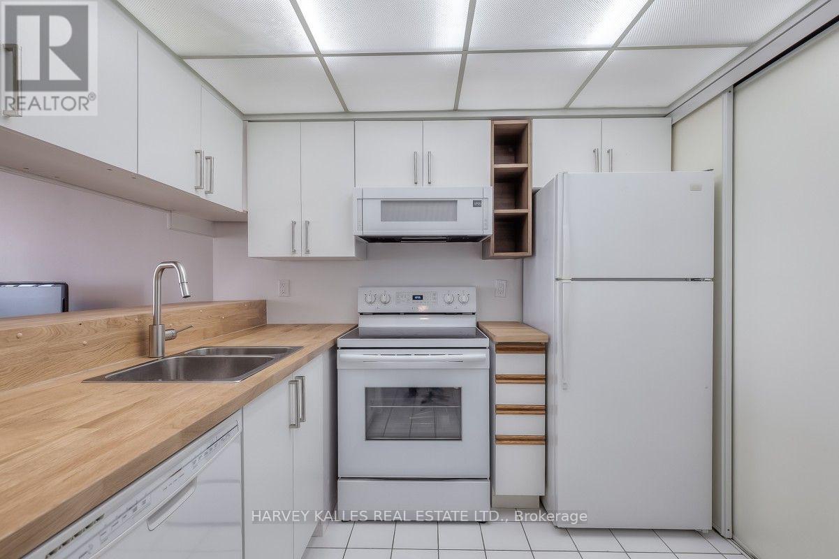 710 - 175 Cedar Avenue, Richmond Hill, Ontario  L4C 9V3 - Photo 4 - N13728240