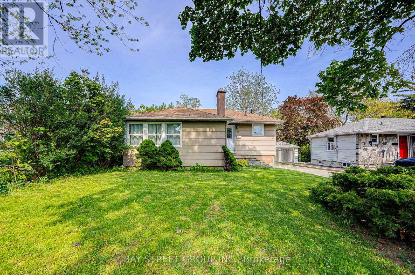 161 Church Street S, Richmond Hill, Ontario  L4C 1W5 - Photo 2 - N13728322