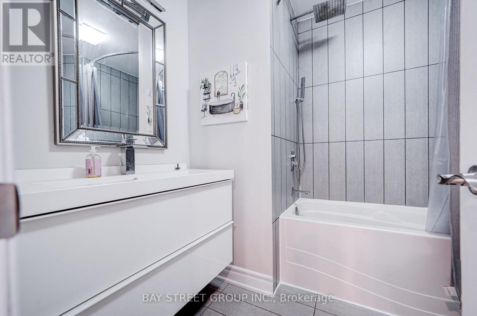 161 Church Street S, Richmond Hill, Ontario  L4C 1W5 - Photo 7 - N13728322