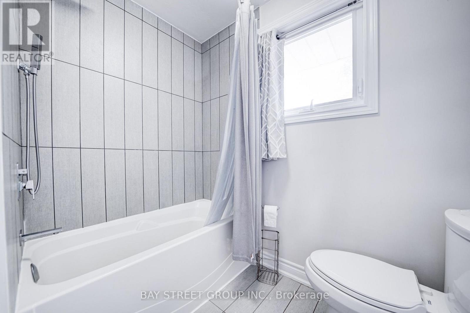 161 Church Street S, Richmond Hill, Ontario  L4C 1W5 - Photo 8 - N13728322