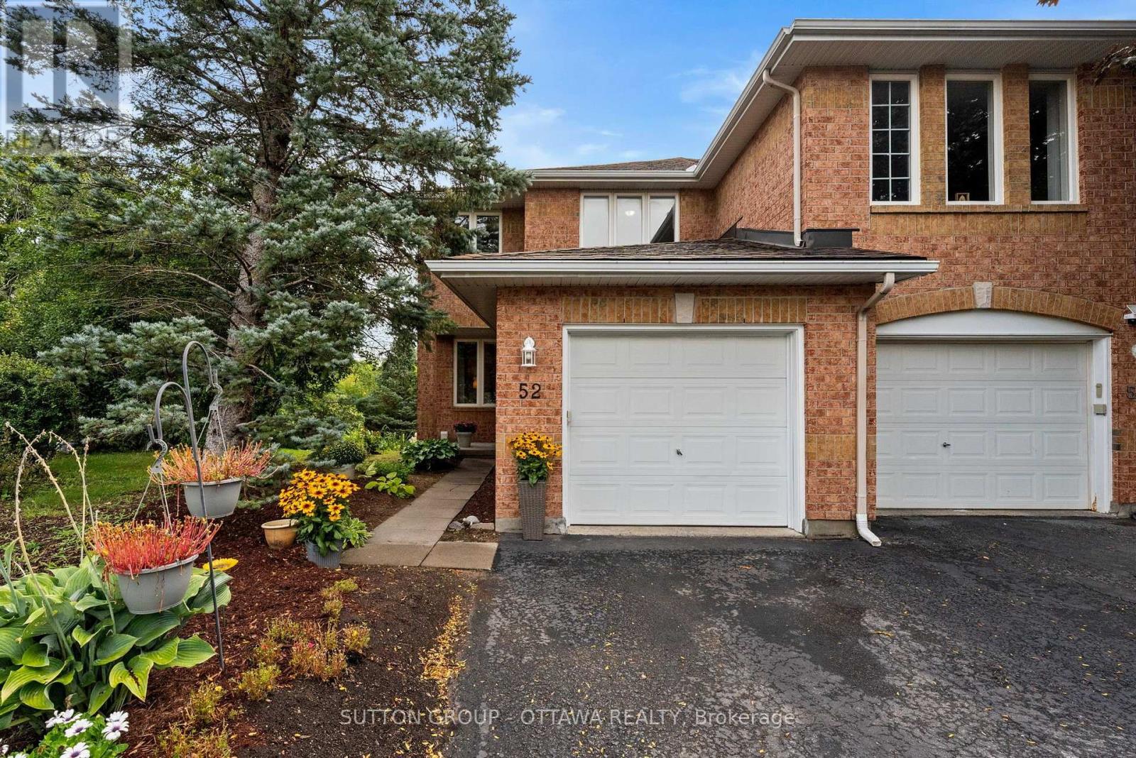 52 Windcrest Court, Ottawa, Ontario  K2T 1B5 - Photo 2 - X13728252